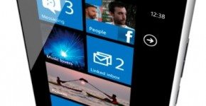 Nokia Lumia 900 White Home Screen