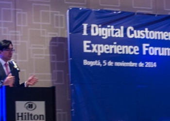 1 Digital Customer Experience Forum - Ministro TIC Diego Molano Vega