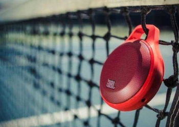 Parlantes JBL