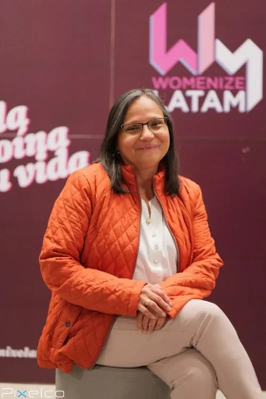 womenize pixelco 01