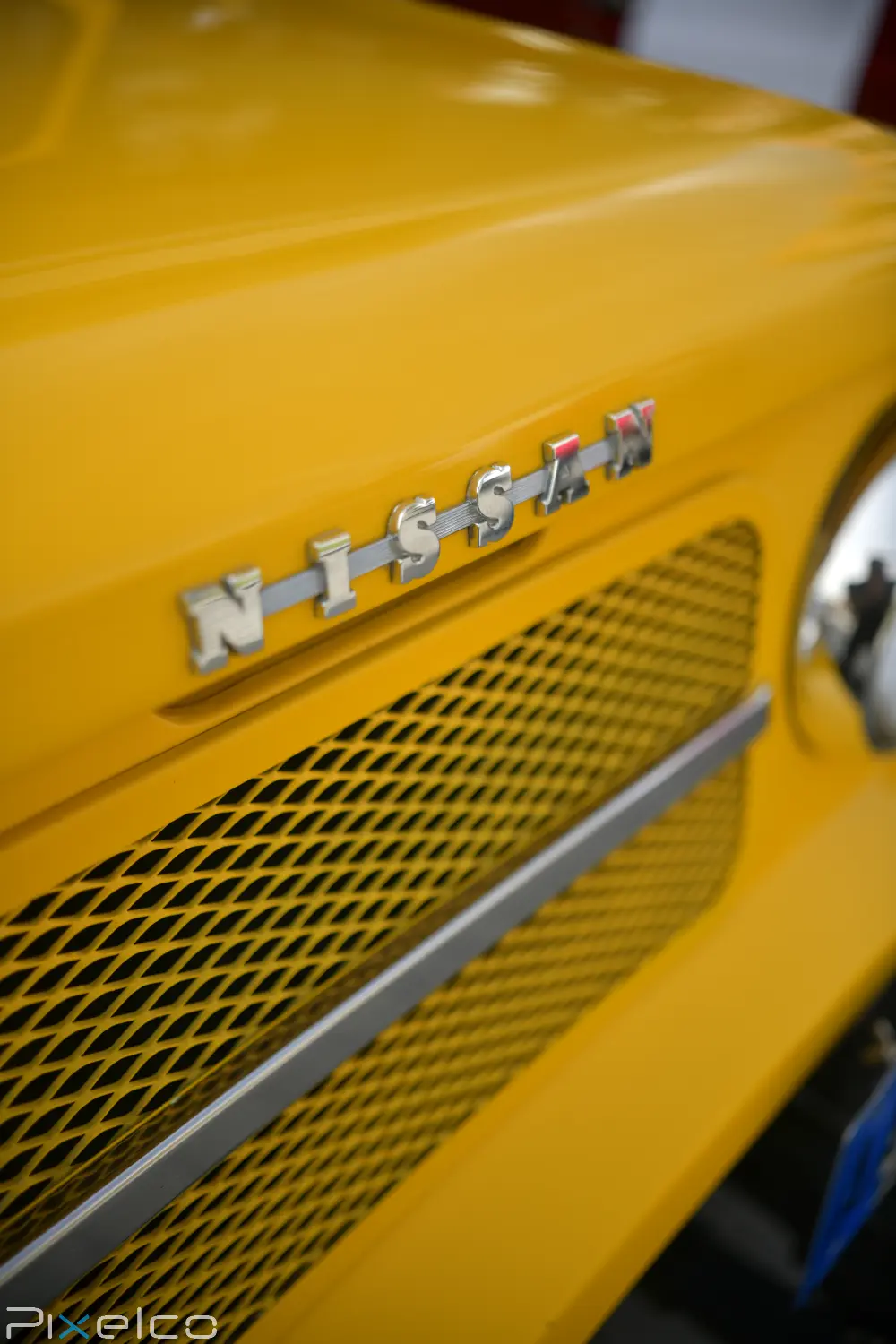 nissan pixelco 01