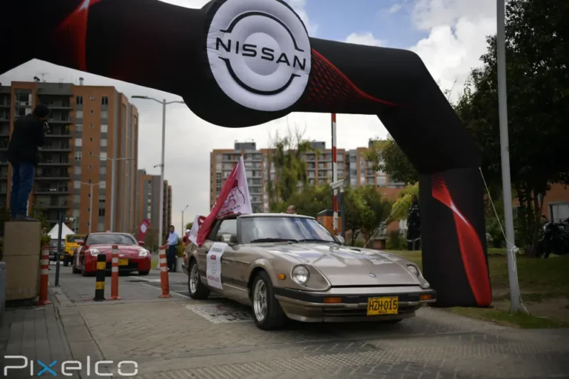 nissan pixelco 05