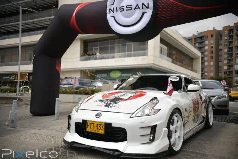 nissan pixelco 13