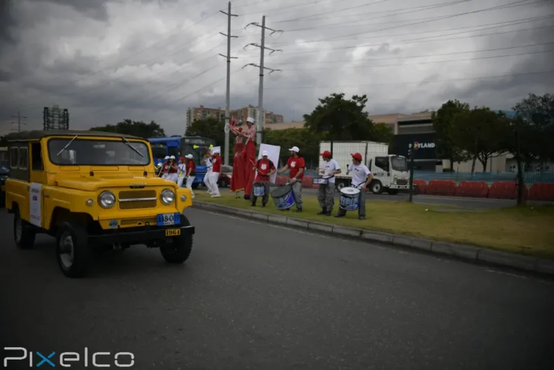 nissan pixelco 26